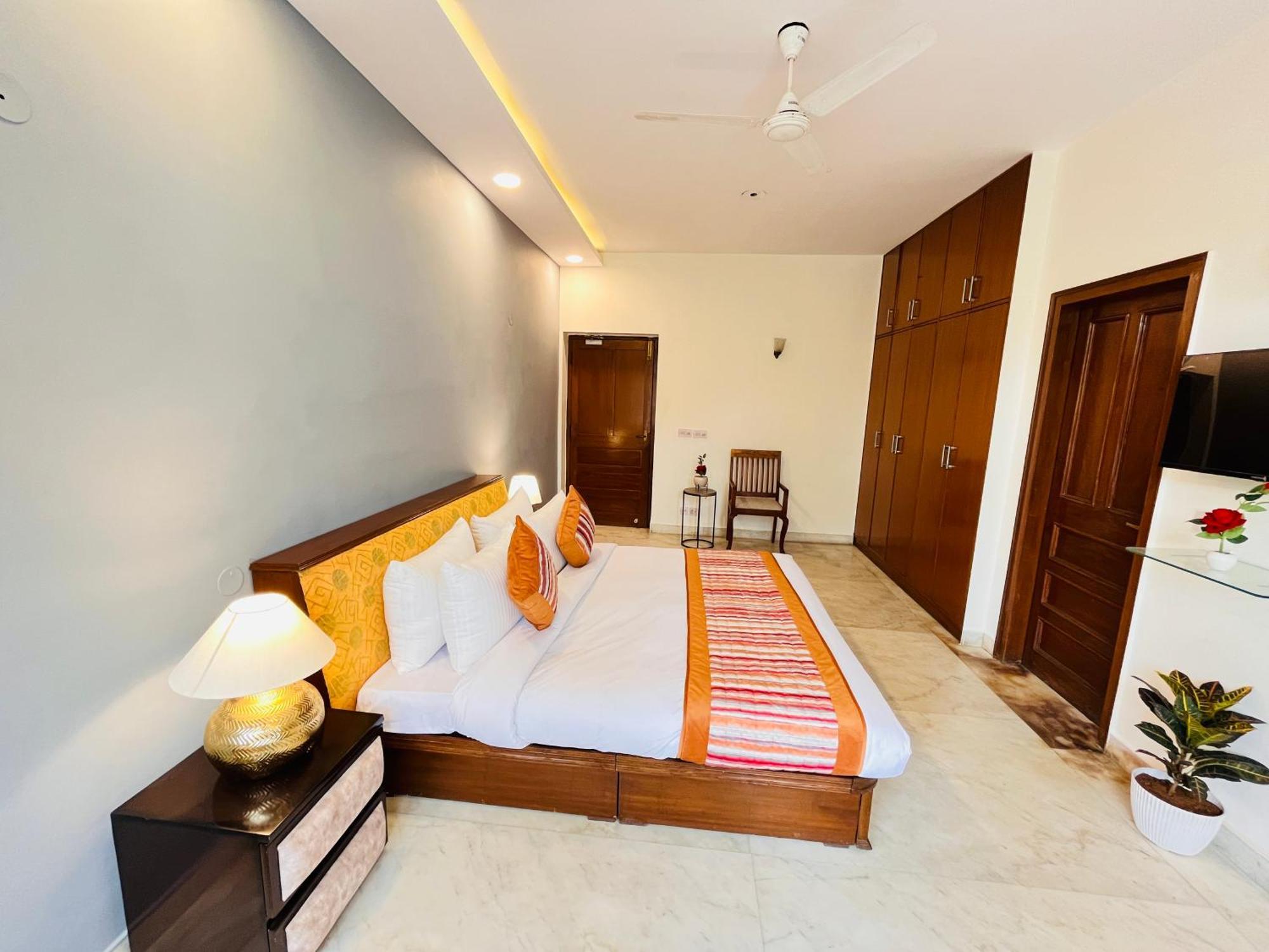 Grove Residency Hauz Khas New Delhi Couple Friendly Otel Dış mekan fotoğraf